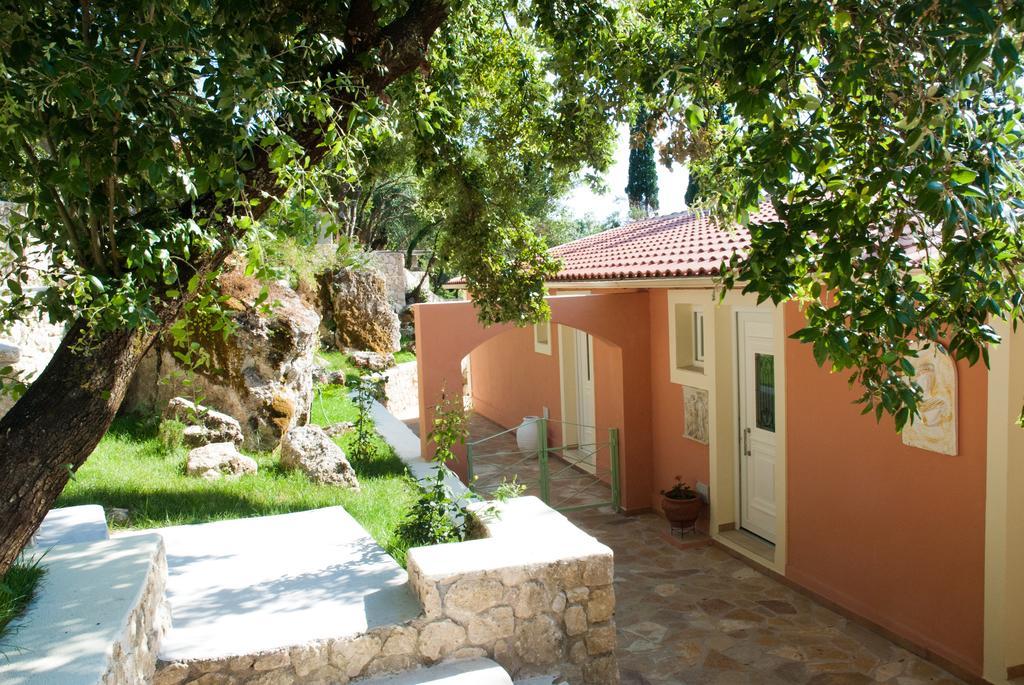 Blue Princess Hotel And Suites Liapades Luaran gambar