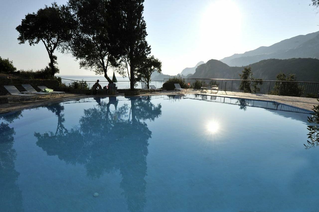 Blue Princess Hotel And Suites Liapades Luaran gambar